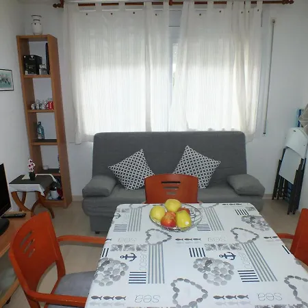 Con Piscina Comunitaria Y Parking En Roses, Cerca De Playa Y Actividades - Es-204-15 아파트 *